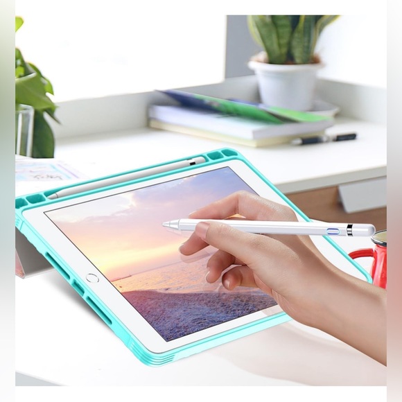 New Full Body Protective Filio Smart case Cover with Wake/Sleep Feature for iPad - Picture 7 of 8